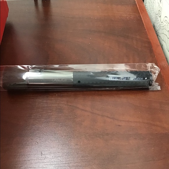 Laruce Brush Set - Picture 4 of 9